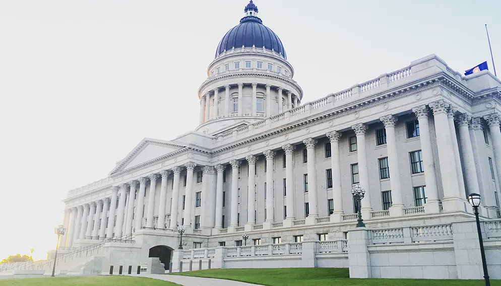 Newsletter background: supreme court